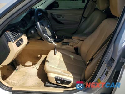Zdjęcie 7 z 12 samochodu: 2013 BMW 328 I VIN:WBA3A5C52DF356044 - miniatura