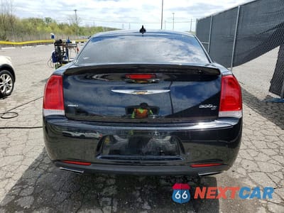 Zdjęcie 6 z 12 samochodu: 2020 CHRYSLER 300 S VIN:2C3CCAGG7LH124476 - miniatura