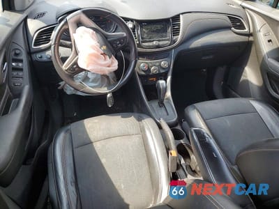 Zdjęcie 8 z 13 samochodu: 2019 CHEVROLET TRAX 1LT VIN:3GNCJLSB5KL259980 - miniatura