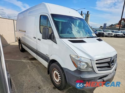 Czwarte zdjęcie samochodu z boku: 2015 MERCEDES-BENZ SPRINTER 2500 VIN:WD3PE8DB9FP135871 - miniatura