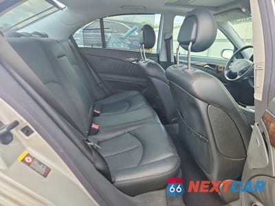 Zdjęcie 10 z 12 samochodu: 2005 MERCEDES-BENZ E 500 VIN:WDBUF70JX5A630271 - miniatura