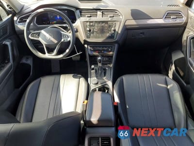 Zdjęcie 8 z 13 samochodu: 2022 VOLKSWAGEN TIGUAN SE VIN:3VV2B7AX9NM037402 - miniatura