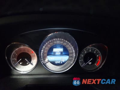 Zdjęcie 9 z 13 samochodu: 2015 MERCEDES-BENZ GLK 350 4MATIC VIN:WDCGG8JB5FG346516 - miniatura
