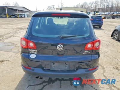 Zdjęcie 6 z 14 samochodu: 2011 VOLKSWAGEN TIGUAN S VIN:WVGBV7AX5BW522066 - miniatura