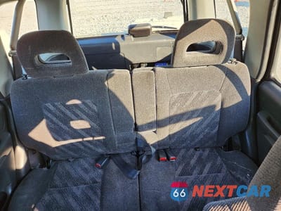 Zdjęcie 10 z 14 samochodu: 2000 HONDA CR-V EX VIN:JHLRD1864YC018203 - miniatura