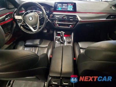 Zdjęcie 8 z 12 samochodu: 2019 BMW 540 XI VIN:WBAJE7C50KWW12427 - miniatura