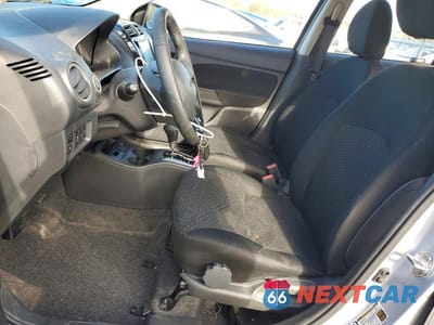Zdjęcie 7 z 13 samochodu: 2023 MITSUBISHI MIRAGE G4 SE VIN:ML32FVFJ1PHF05020 - miniatura