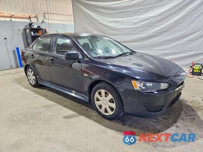 Czwarte zdjęcie samochodu z boku: 2013 MITSUBISHI LANCER ES VIN:JA32U2FU5DU000804 - miniatura
