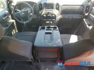 Zdjęcie 8 z 12 samochodu: 2025 CHEVROLET SILVERADO K1500 VIN:1GCPKAEK5SZ185752 - miniatura