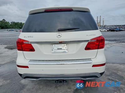 Zdjęcie 6 z 12 samochodu: 2015 MERCEDES-BENZ GL 350 BLUETEC VIN:4JGDF2EEXFA453542 - miniatura