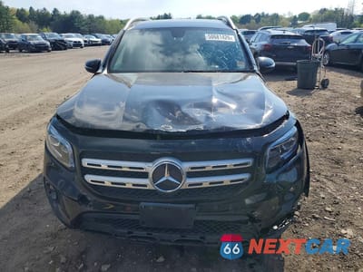 Piąte zdjęcie samochodu w środku: 2021 MERCEDES-BENZ GLB 250 4MATIC VIN:W1N4M4HB8MW089380 - miniatura