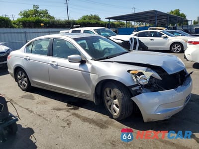 Czwarte zdjęcie samochodu z boku: 2010 HONDA ACCORD EXL VIN:1HGCP2F88AA115072 - miniatura