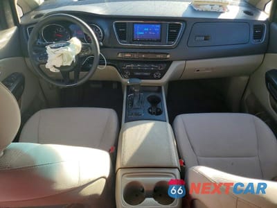Zdjęcie 8 z 14 samochodu: 2018 KIA SEDONA LX VIN:KNDMB5C17J6390526 - miniatura