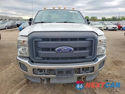 Piąte zdjęcie samochodu w środku: 2015 FORD F250 SUPER DUTY VIN:1FTBF2B65FEA61358 - miniatura