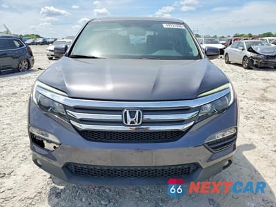 Piąte zdjęcie samochodu w środku: 2018 HONDA PILOT EXL VIN:5FNYF5H57JB032252 - miniatura