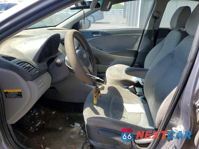 Zdjęcie 7 z 11 samochodu: 2017 HYUNDAI ACCENT SE VIN:KMHCT4AE1HU183009 - miniatura