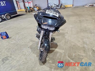 Drugie zdjęcie samochodu z przodu: 2021 HARLEY DAVIDSON FLTRX VIN:1HD1KHC15MB618022 - miniatura