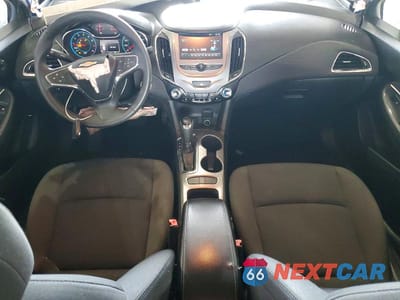 Zdjęcie 8 z 12 samochodu: 2016 CHEVROLET CRUZE LT VIN:1G1BE5SM4G7233350 - miniatura