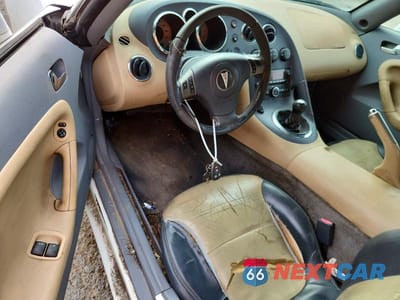 Zdjęcie 8 z 11 samochodu: 2006 PONTIAC SOLSTICE VIN:1G2MB35B06Y117373 - miniatura