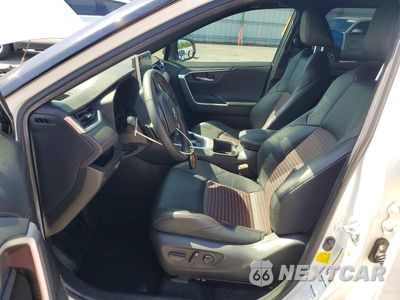 Zdjęcie 7 z 13 samochodu: 2022 TOYOTA RAV4 PRIME XSE VIN:JTMEB3FV6ND106313 - miniatura
