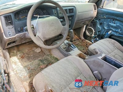 Zdjęcie 8 z 12 samochodu: 1998 TOYOTA TACOMA XTRACAB VIN:4TAWN72N5WZ050891 - miniatura