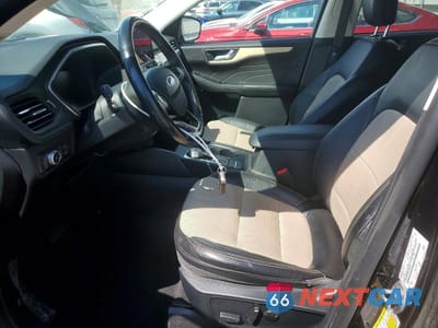 Zdjęcie 7 z 14 samochodu: 2021 FORD ESCAPE TITANIUM VIN:1FMCU9J96MUA33551 - miniatura