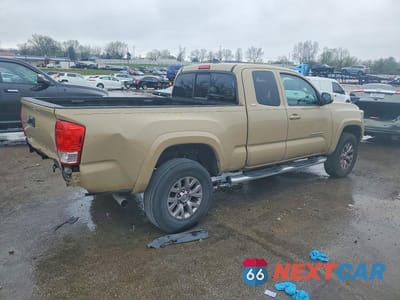 Trzecie zdjęcie samochodu z tyłu: 2016 TOYOTA TACOMA SR5 V6 VIN:5TFRZ5CN4GX016527 - miniatura