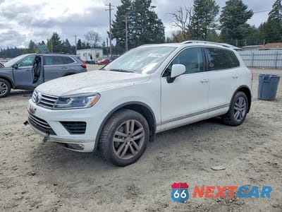 2016 VOLKSWAGEN TOUAREG LUXURY 3.6L WVGEF9BP9GD010835 - główne zdjęcie licytacji z USA - miniatura
