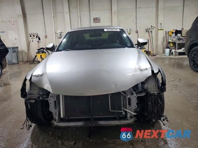 Piąte zdjęcie samochodu w środku: 2016 LEXUS IS 300 VIN:JTHCM1D27G5008319 - miniatura