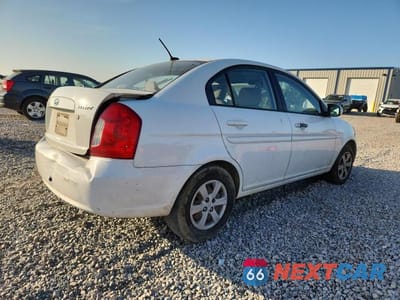 Trzecie zdjęcie samochodu z tyłu: 2010 HYUNDAI ACCENT GLS VIN:KMHCN4AC8AU465338 - miniatura