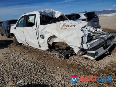 Drugie zdjęcie samochodu z przodu: 2026 CHEVROLET SILVERADO K1500 RST VIN:1GCUKEED7TZ134783 - miniatura