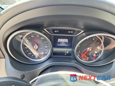 Zdjęcie 9 z 12 samochodu: 2017 MERCEDES-BENZ CLA 250 4MATIC VIN:WDDSJ4GB9HN429310 - miniatura