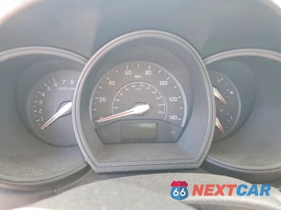Zdjęcie 9 z 11 samochodu: 2016 KIA RIO LX VIN:KNADM4A36G6640322 - miniatura