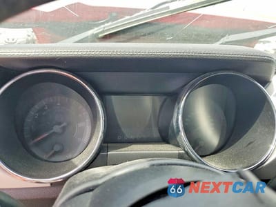 Zdjęcie 9 z 12 samochodu: 2016 FORD MUSTANG VIN:1FATP8UH6G5307974 - miniatura