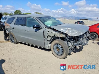 Czwarte zdjęcie samochodu z boku: 2023 DODGE DURANGO GT VIN:1C4RDJDG7PC588321 - miniatura