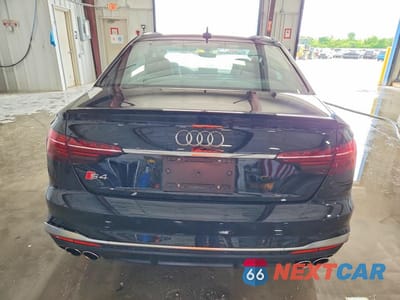 Zdjęcie 6 z 12 samochodu: 2022 AUDI S4 PREMIUM PLUS VIN:WAUB4AF4XNA044907 - miniatura