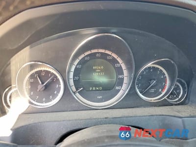 Zdjęcie 9 z 11 samochodu: 2011 MERCEDES-BENZ E 350 VIN:WDDKJ5GBXBF084246 - miniatura