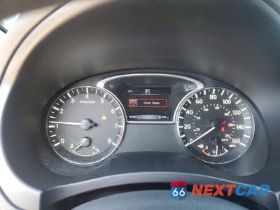 Zdjęcie 9 z 12 samochodu: 2016 NISSAN ALTIMA 2.5 S VIN:1N4AL3AP1GN386164 - miniatura