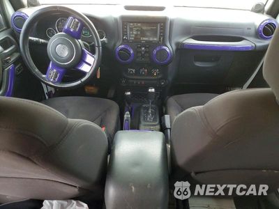 Zdjęcie 8 z 13 samochodu: 2014 JEEP WRANGLER UNLIMITED SPORT VIN:1C4BJWDG2EL126835 - miniatura