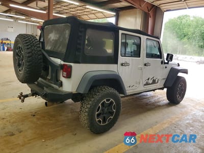 Trzecie zdjęcie samochodu z tyłu: 2017 JEEP WRANGLER UNLIMITED SPORT VIN:1C4BJWDGXHL524542 - miniatura