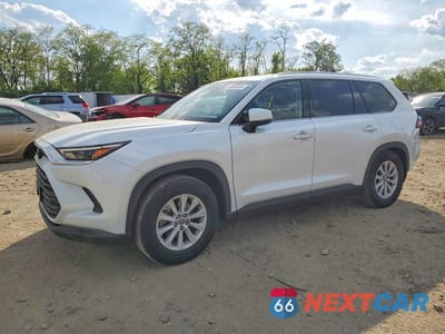 2025 TOYOTA GRAND HIGHLANDER XLE 5TDAAAA52SS032840 - główne zdjęcie licytacji z USA - miniatura