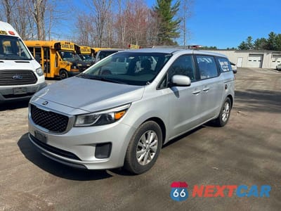 Drugie zdjęcie samochodu z przodu: 2018 KIA SEDONA L VIN:KNDMA5C1XJ6403384 - miniatura