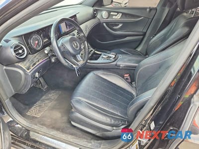 Zdjęcie 7 z 11 samochodu: 2018 MERCEDES-BENZ E 300 4MATIC VIN:WDDZF4KBXJA386066 - miniatura