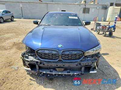 Piąte zdjęcie samochodu w środku: 2025 BMW M340XI VIN:3MW69FT09S8F47739 - miniatura