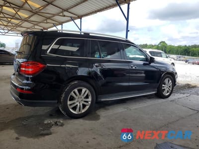 Trzecie zdjęcie samochodu z tyłu: 2017 MERCEDES-BENZ GLS 450 4MATIC VIN:4JGDF6EE6HA844214 - miniatura