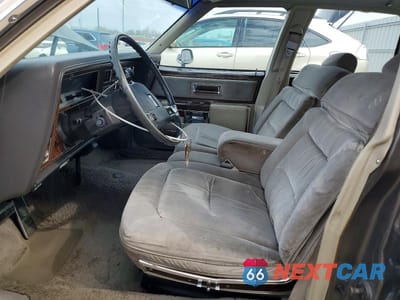 Zdjęcie 7 z 12 samochodu: 1984 OLDSMOBILE 98 REGENCY BROUGHAM VIN:1G3AH69Y3EM760125 - miniatura
