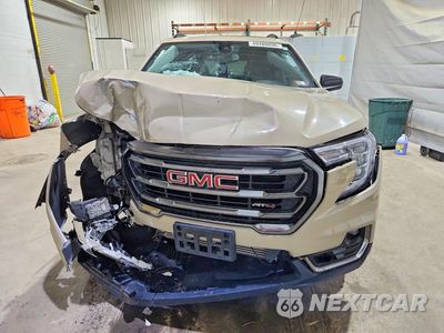 Piąte zdjęcie samochodu w środku: 2023 GMC TERRAIN AT4 VIN:3GKALYEG9PL102091 - miniatura