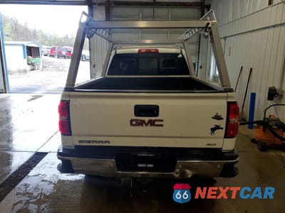 Zdjęcie 6 z 12 samochodu: 2019 GMC SIERRA K2500 SLT VIN:1GT12REG8KF262342 - miniatura