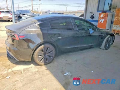 Trzecie zdjęcie samochodu z tyłu: 2024 TESLA MODEL 3 VIN:5YJ3E1EA8RF746121 - miniatura