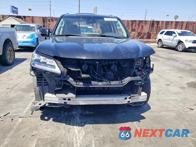 Piąte zdjęcie samochodu w środku: 2018 LEXUS LX 570 VIN:JTJHY7AX1J4255800 - miniatura